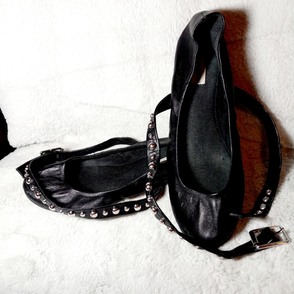 Steve madden Mollie Black flat size 9.5 pre_ owned